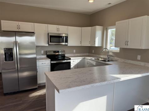 1905 Bluestem Drive Mankato MN 56001