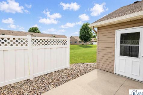 128 Gull Path Mankato MN 56001