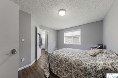 136 Tanager Path Mankato MN 56001