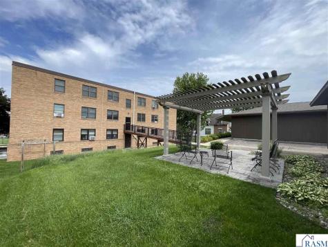 323 N German Street New Ulm MN 56073