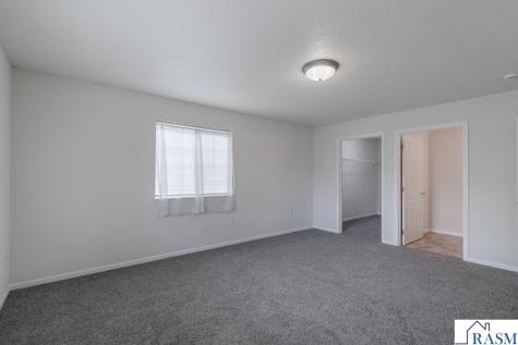 108 Gull Path Mankato MN 56001