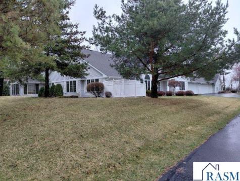217 Crystal Circle Mankato MN 56001
