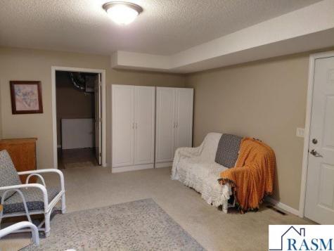217 Crystal Circle Mankato MN 56001