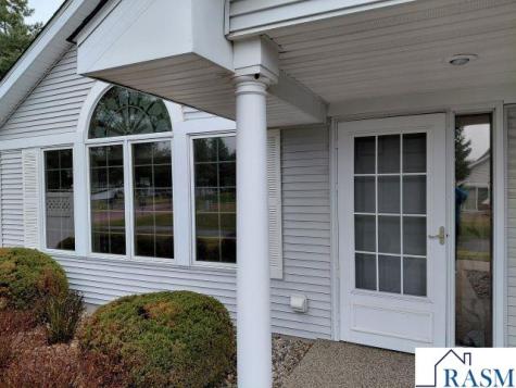 217 Crystal Circle Mankato MN 56001
