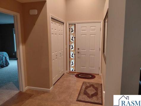 217 Crystal Circle Mankato MN 56001