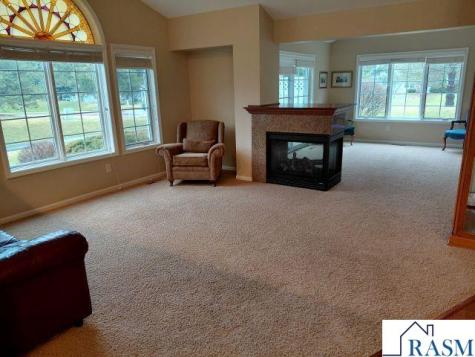 217 Crystal Circle Mankato MN 56001