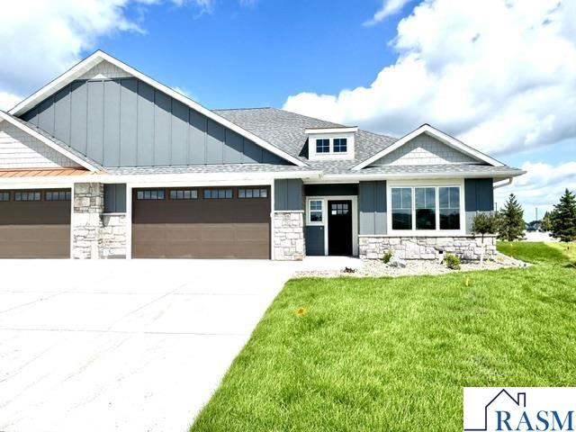 202 Fontaine Trail Mankato MN 56001