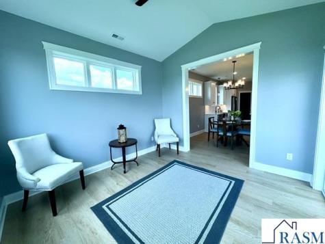 202 Fontaine Trail Mankato MN 56001