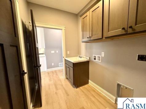 202 Fontaine Trail Mankato MN 56001