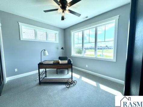 202 Fontaine Trail Mankato MN 56001