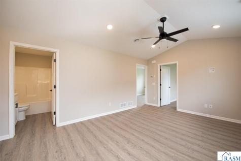 3113 Scotch Lane Mankato MN 56001