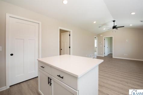 3113 Scotch Lane Mankato MN 56001