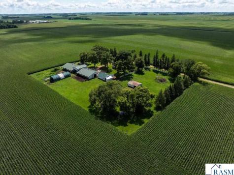 725 110TH Street Sherburn MN 56171