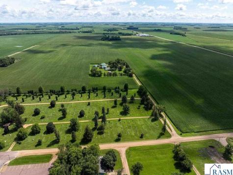 725 110TH Street Sherburn MN 56171