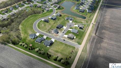1993 Lexington Lane North Mankato MN 56003