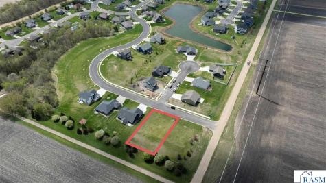 1993 Lexington Lane North Mankato MN 56003