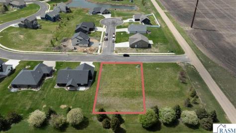 1993 Lexington Lane North Mankato MN 56003