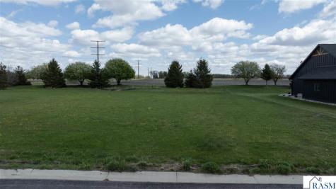 1993 Lexington Lane North Mankato MN 56003