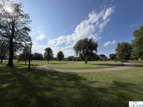304 SW Lincoln Street Mapleton MN 56065