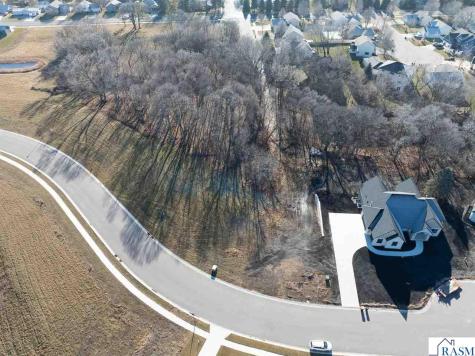 31 South Pointe Court North Mankato MN 56003