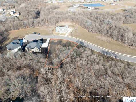 31 South Pointe Court North Mankato MN 56003