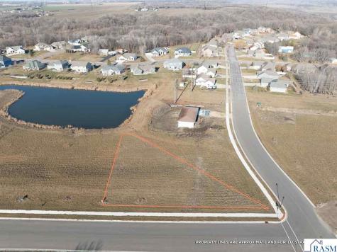 10 North Pointe Court North Mankato MN 56003
