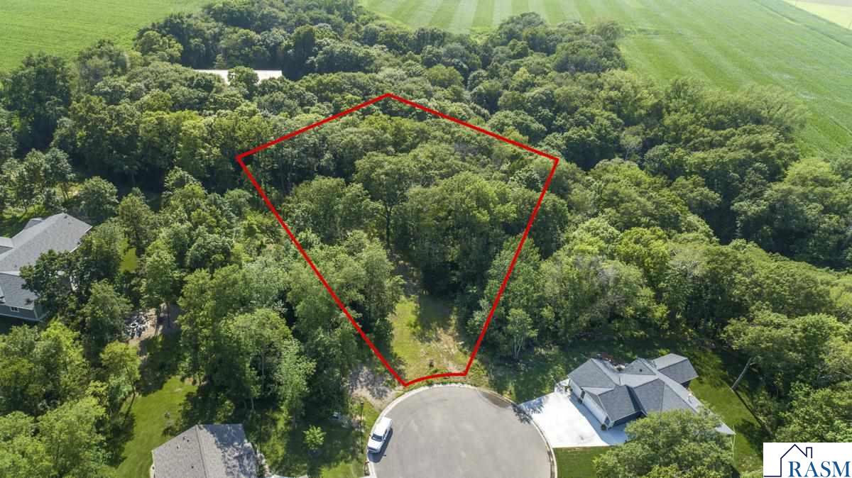 180 Woodland Drive Henderson MN 56044