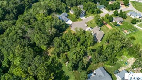 180 Woodland Drive Henderson MN 56044