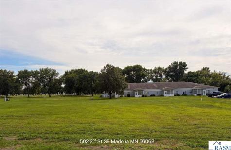 502 2nd Street SE Madelia MN 56062