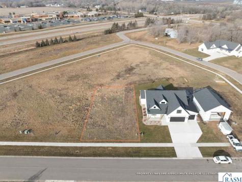 122 Pine Creek Road Mankato MN 56001