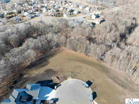 34 South Pointe Court North Mankato MN 56003