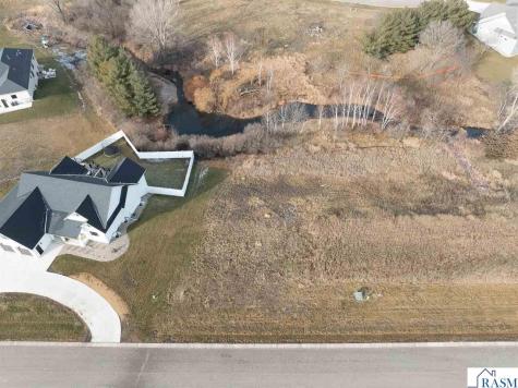 104 Butler Falls Road Mankato MN 56001