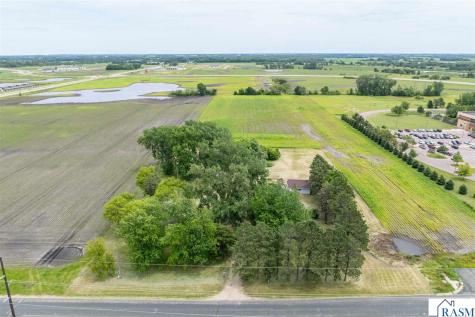 21529 586th Avenue Mankato MN 56001