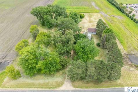 21529 586th Avenue Mankato MN 56001