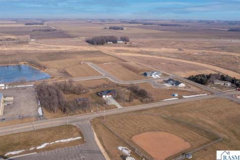105 Bluestem Drive Blue Earth MN 56013