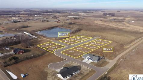 105 Bluestem Drive Blue Earth MN 56013