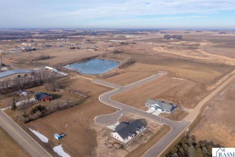 105 Bluestem Drive Blue Earth MN 56013