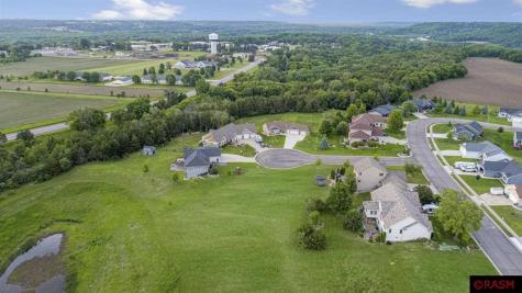 104 Spruce Court Le Sueur MN 56058