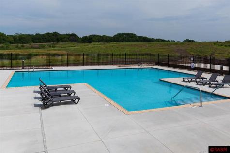 1011 Saba Boulevard Mankato MN 56001-5
