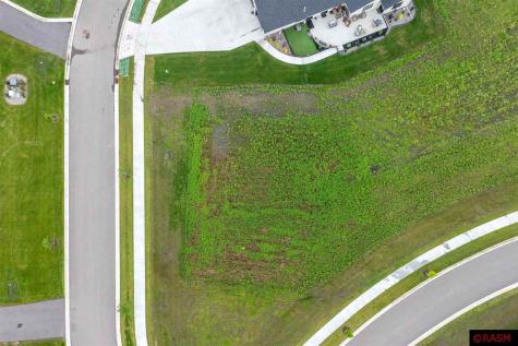 1011 Saba Boulevard Mankato MN 56001-5