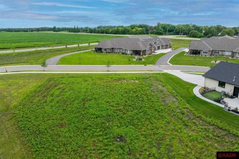 1011 Saba Boulevard Mankato MN 56001-5