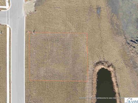 2148 Deerwood Drive North Mankato MN 56003