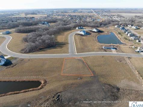 2152 Deerwood Drive North Mankato MN 56003