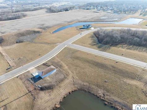 2151 Deerwood Drive North Mankato MN 56003