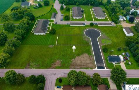 504 2nd Street SE Madelia MN 56062