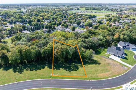 27 South Pointe Court North Mankato MN 56003
