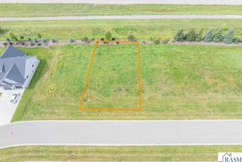 212 Double Eagle Drive Mankato MN 56001