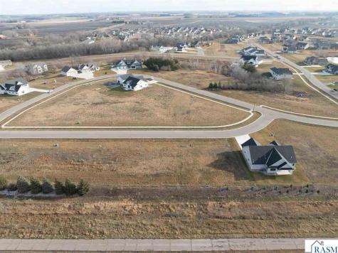 212 Double Eagle Drive Mankato MN 56001
