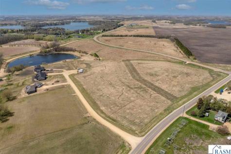 2XXX Lakeview Court Cleveland MN 56017