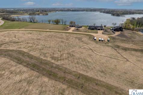2XXX Lakeview Court Cleveland MN 56017